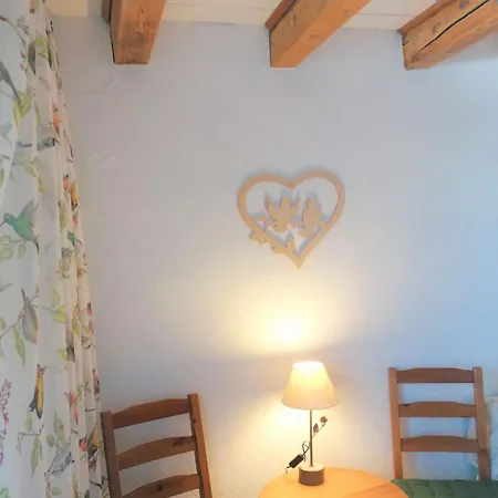 Cap Bonheur Гостевой дом Saint-Cierges